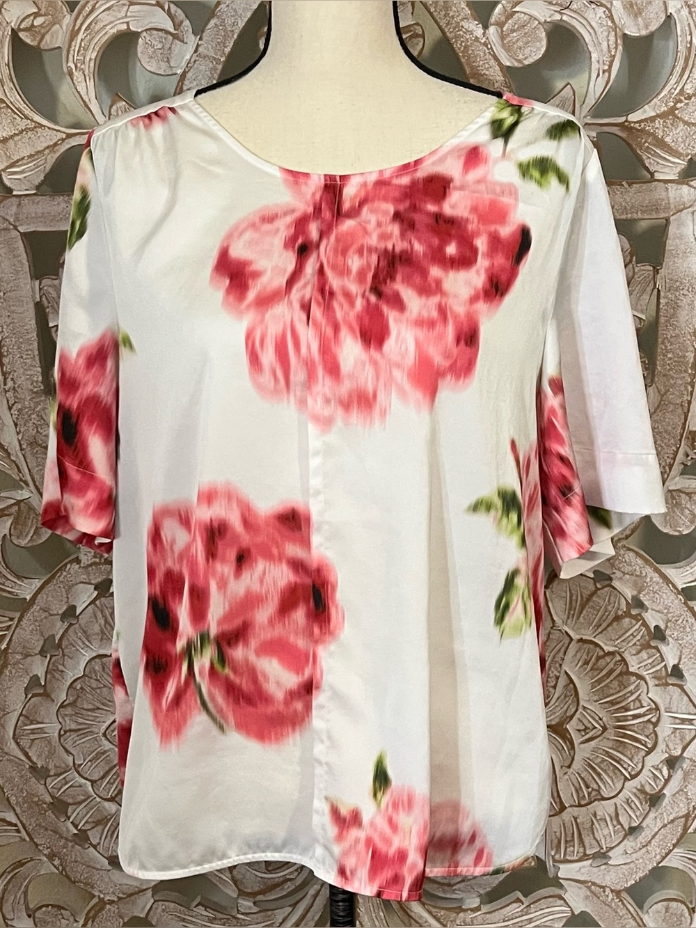Gibson Latimer White Floral Blouse w Pink Bloom Print Sz L